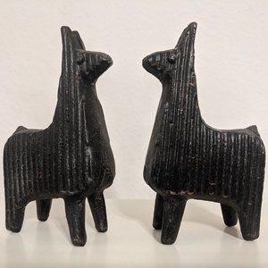 Metal Llama Figurines